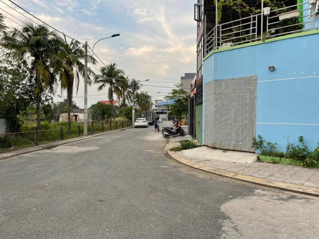 BÁN NỀN ĐẤT HẺM 188 ĐƯỜNG LÒ LU, 55M2, NGAY CHUNG CƯ ELYSIAN, ĐƯỜNG 8M